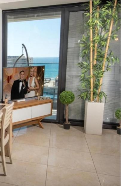Bat Yam Luxery 5Br Sea View Suite Esterno foto